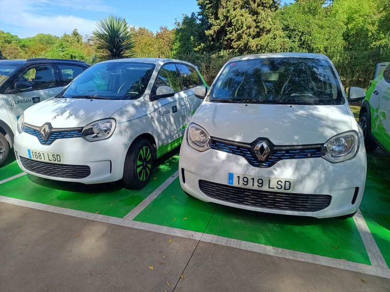 TWINGO.jpg TWINGO.jpg