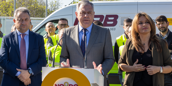 El alcalde anuncia 6 millones de euros en inversiones para mejorar la limpieza en Sevilla