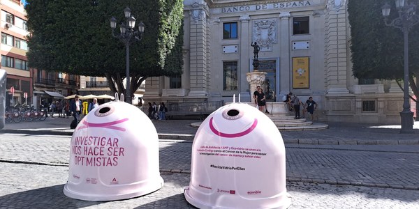 El Ayuntamiento se suma a la campaña ‘Recicla vidrio por ellas’ con motivo del Día Mundial contra el Cáncer de Mama