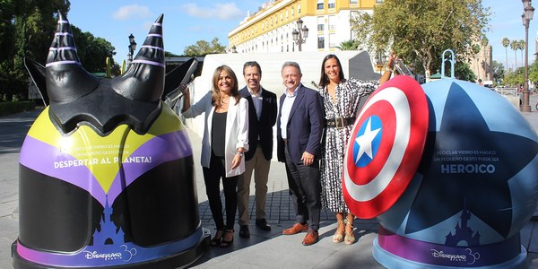 La magia toma las calles de Sevilla con iglús de Ecovidrio tematizados por Disneyland París