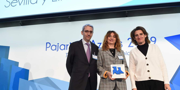 La Pajarita Azul premia la excelencia de la recogida de papel y cartón de Lipasam