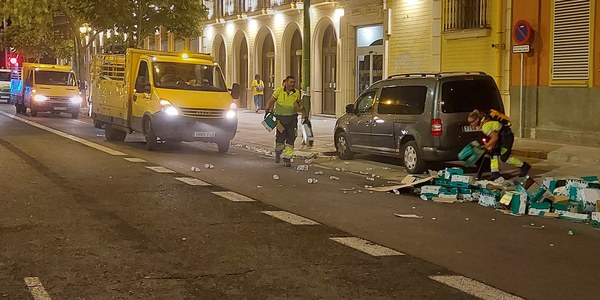 LIPASAM CONTARÁ CON UN DISPOSITIVO DE 25 TRABAJADORES Y 12 VEHÍCULOS PARA LA LIMPIEZA DE LA NOCTURNA DEL GUADALQUIVIR