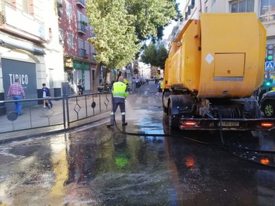 LIPASAM DESPLIEGA UN PLAN ESPECIAL DE LIMPIEZA EN LOS ITINERARIOS DE PASO DE LAS HERMANDADES Y AGRUPACIONES DE EL ROCIO