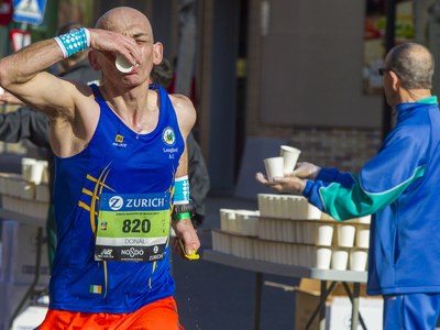 Lipasam diseña un dispositivo formado por 85 trabajadores y 50 vehículos para velar por la limpieza del Zurich Maratón de Sevilla más sostenible