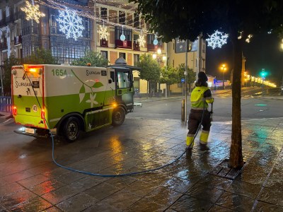 LIPASAM pone en marcha un dispositivo especial de limpieza para Navidad con más de 750 contrataciones de refuerzo