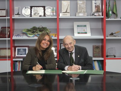 LIPASAM REAFIRMA SU COMPROMISO CON LA CABALGATA DE REYES MAGOS DEL ATENEO DE SEVILLA