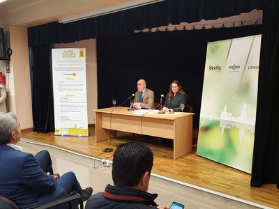 Vecinos, entidades locales, gestores de residuos y ecologistas participan con Lipasam en las jornadas para la revisión de la norma municipal de limpieza